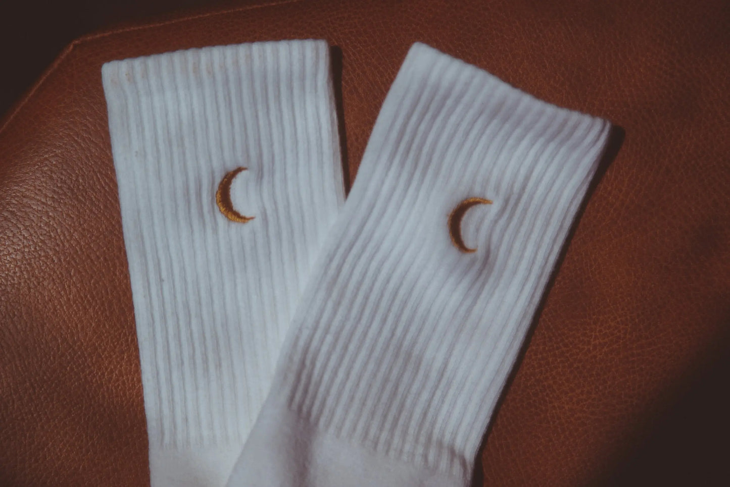 Moon Landing Embroidered Socks – Everyday Comfortable Casual Socks Violet Apollo