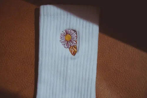Flower Power Embroidered Socks – Everyday Comfortable Casual Socks Violet Apollo