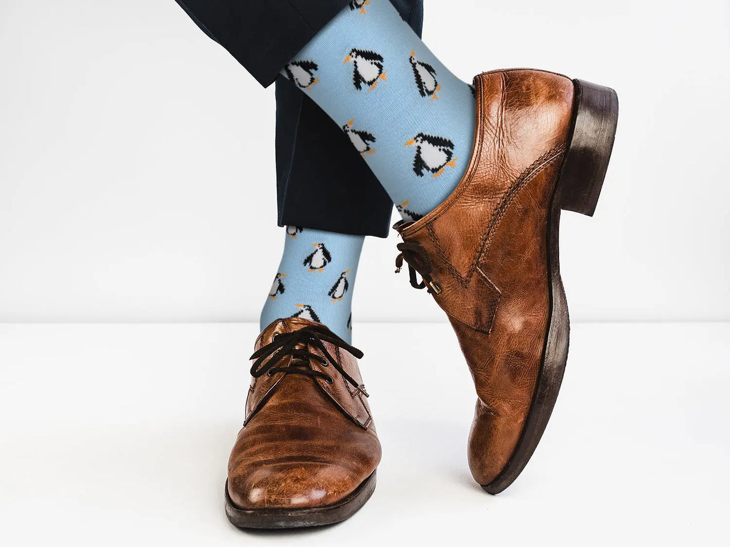 Sick Socks - Penguin - Exotic Animals Casual Dress Socks – Premium Dress Socks for Office & Formal Wear Fuchsia Thrace